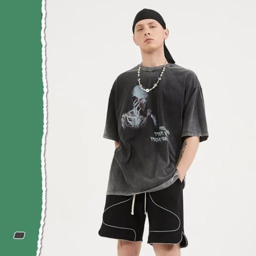 Hip Hop Graphic Round-neck