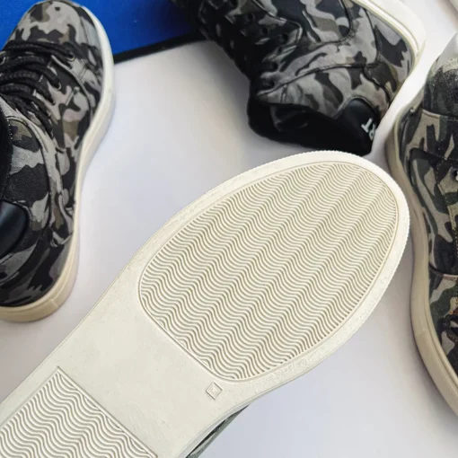 Trendy Canvas Flat Sneakers Walking Style - Image 5