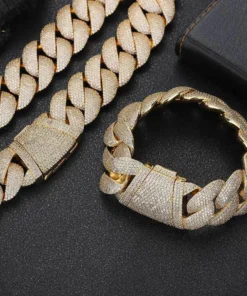 Alternative view of Cuban Large Necklace Bracelet